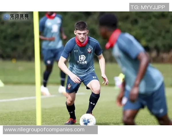 科斯塔的足球之路：从青训到世界舞台的辉煌历程与成长故事